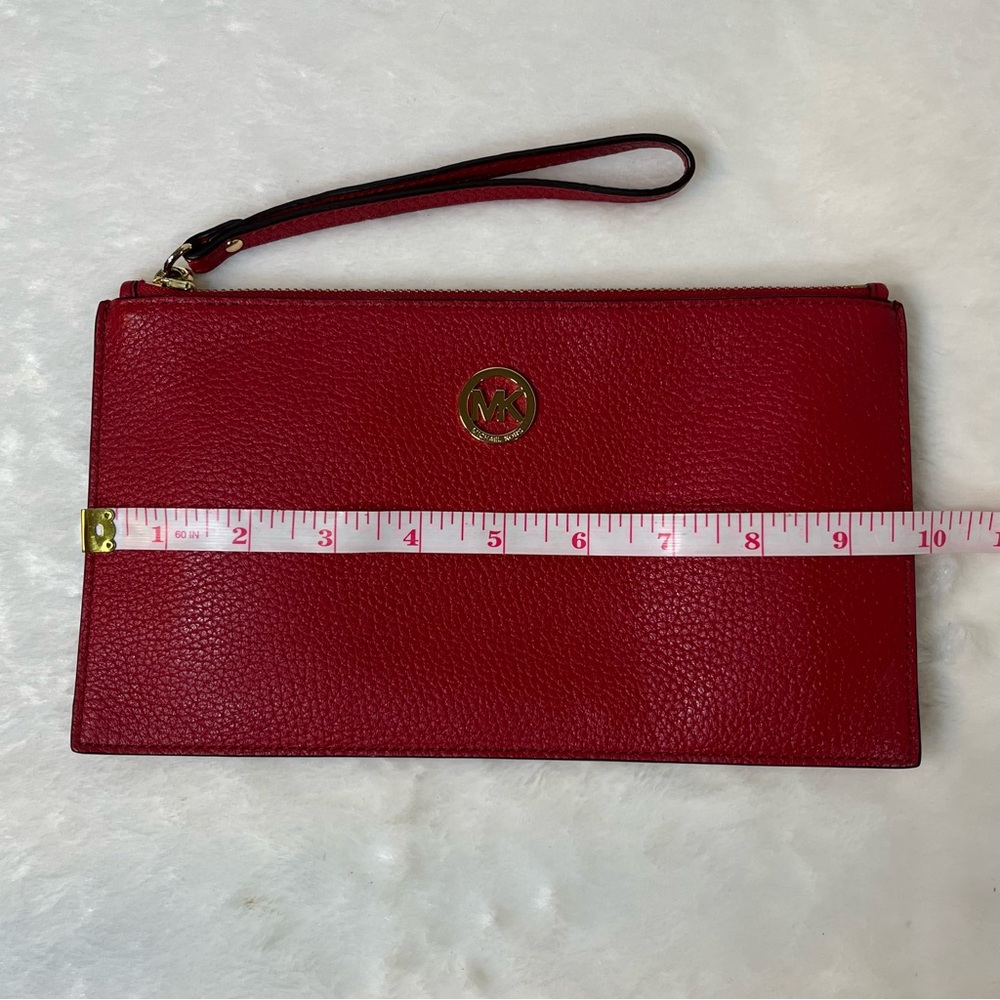 Sold - Picture 2 of 6